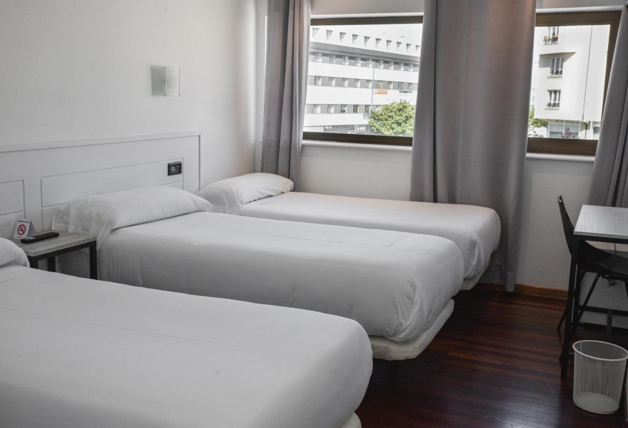 Hotel Chips Ferrol Narón Extérieur photo